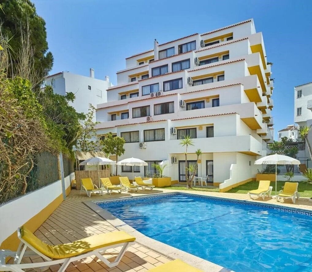 Hotel Cheerfulway Ouranova AL 3*